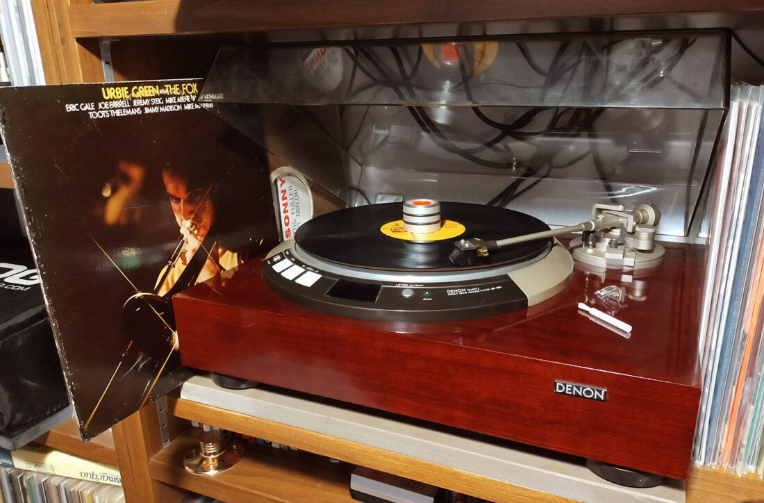 Denon_Urbie_Green
